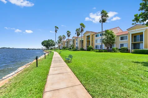 140 Yacht Club Way Hypoluxo FL 33462