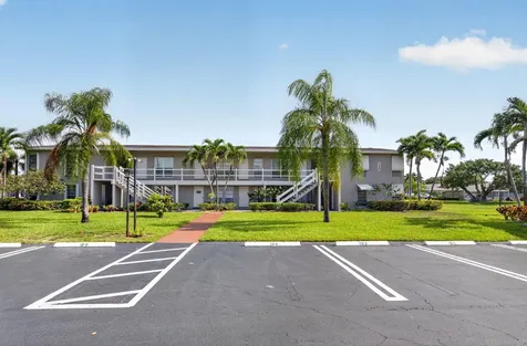 309 Circle Drive S Boynton Beach FL 33435