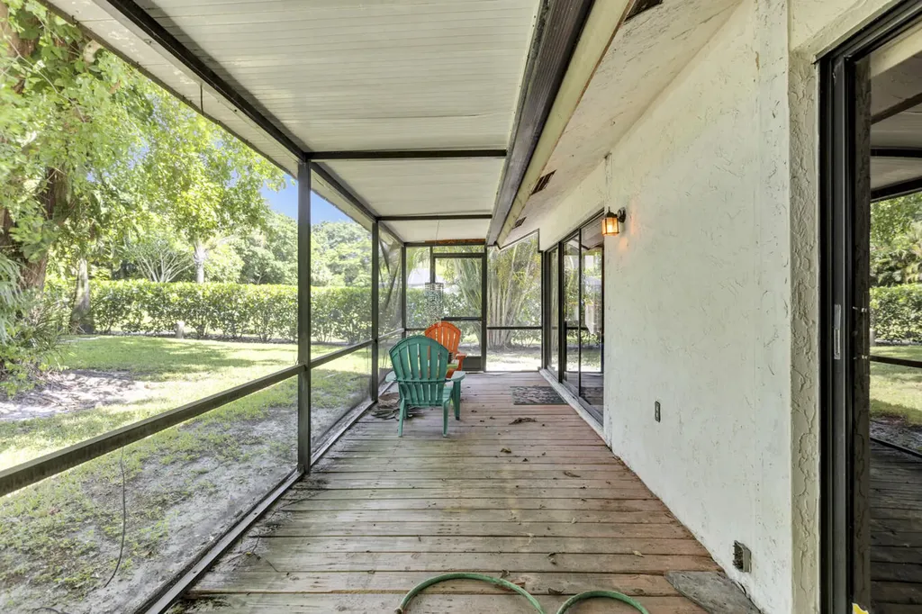 9875 Erica Court Boca Raton FL 33496