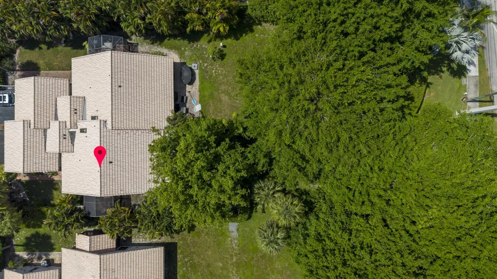 9875 Erica Court Boca Raton FL 33496