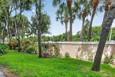 76 Landau Street Boynton Beach FL 33426