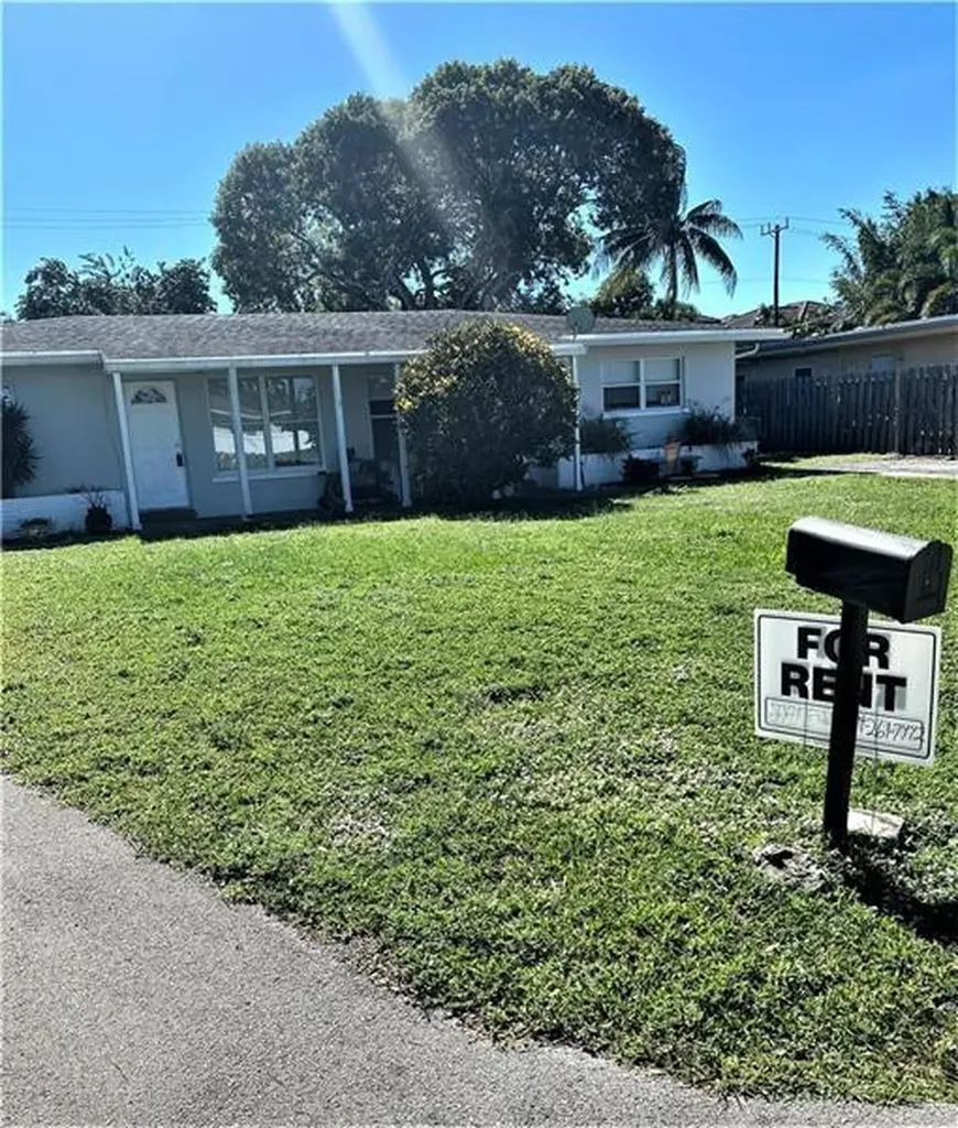 84 Palamino Circle Boca Raton FL 33487