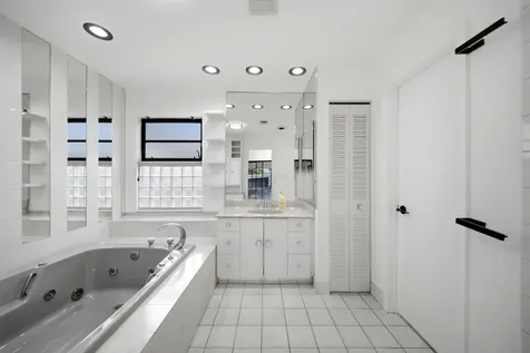 8114 Nutmeg Way Tamarac FL 33321
