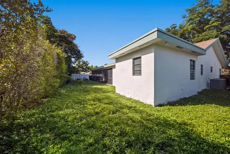 8114 Nutmeg Way Tamarac FL 33321
