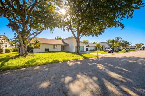 8114 Nutmeg Way Tamarac FL 33321