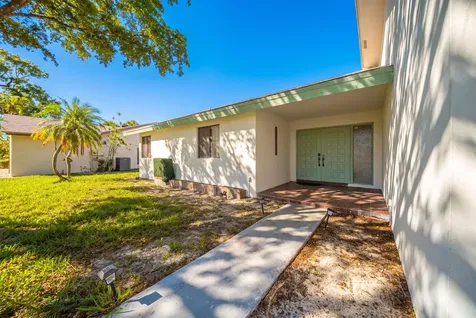 8114 Nutmeg Way Tamarac FL 33321