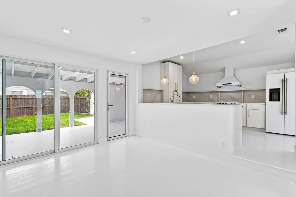 1201 N Ocean Breeze Lake Worth Beach FL 33460