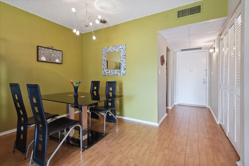 424 N Riverside Drive Pompano Beach FL 33062