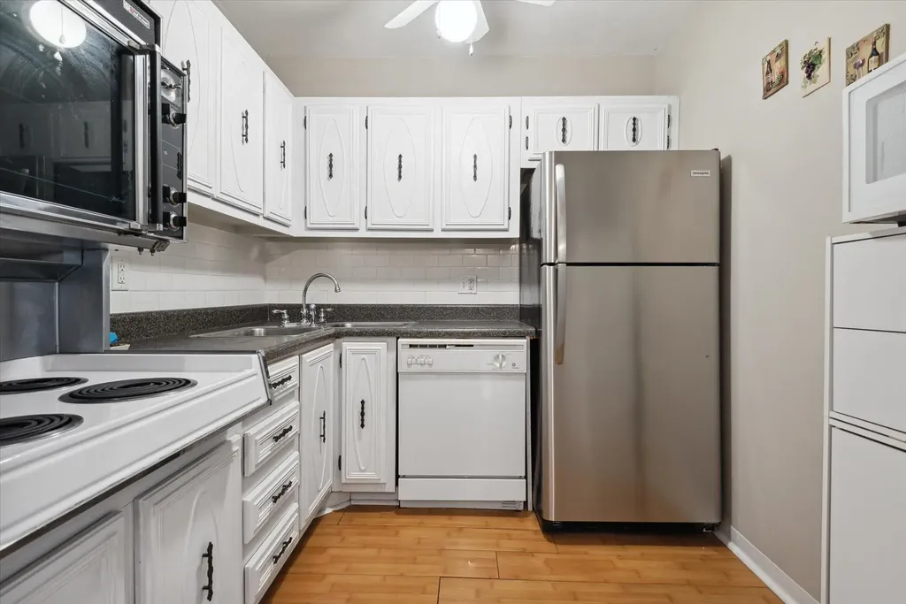 424 N Riverside Drive Pompano Beach FL 33062