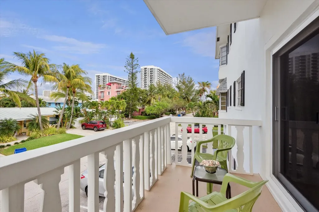 424 N Riverside Drive Pompano Beach FL 33062