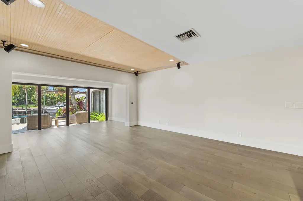 2359 Treasure Isle Drive Palm Beach Gardens FL 33410