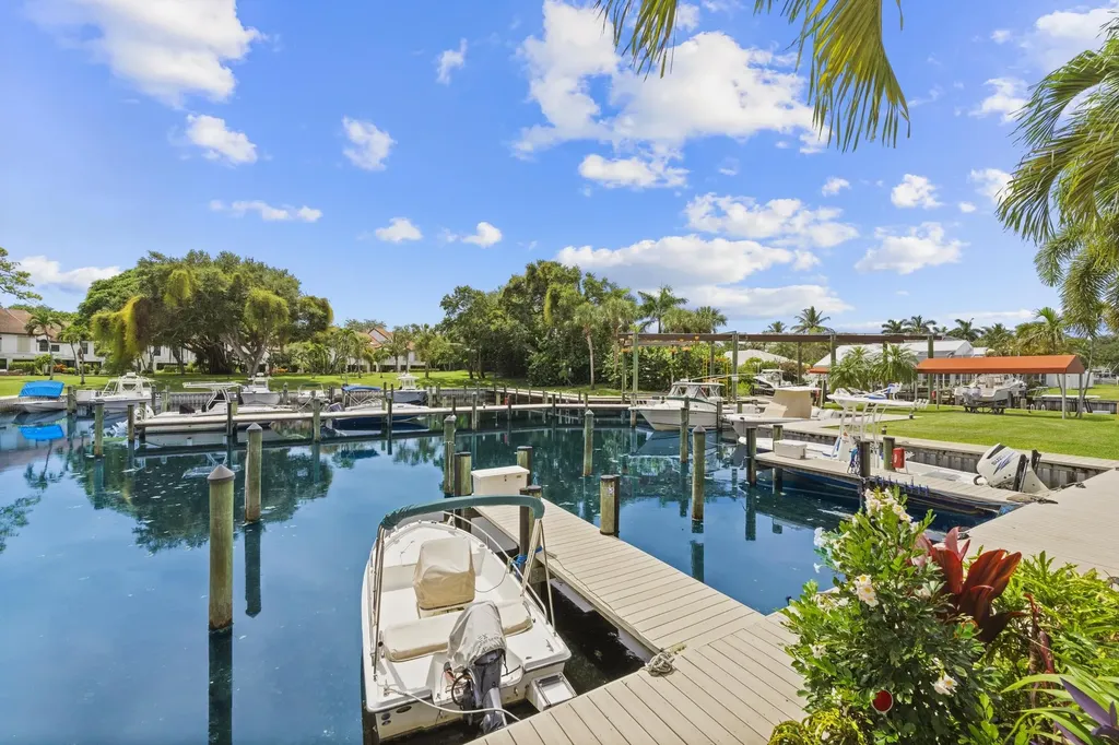 2359 Treasure Isle Drive Palm Beach Gardens FL 33410