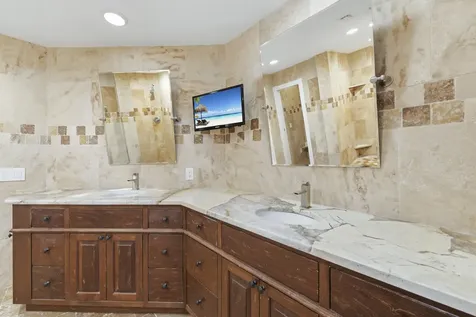 2359 Treasure Isle Drive Palm Beach Gardens FL 33410