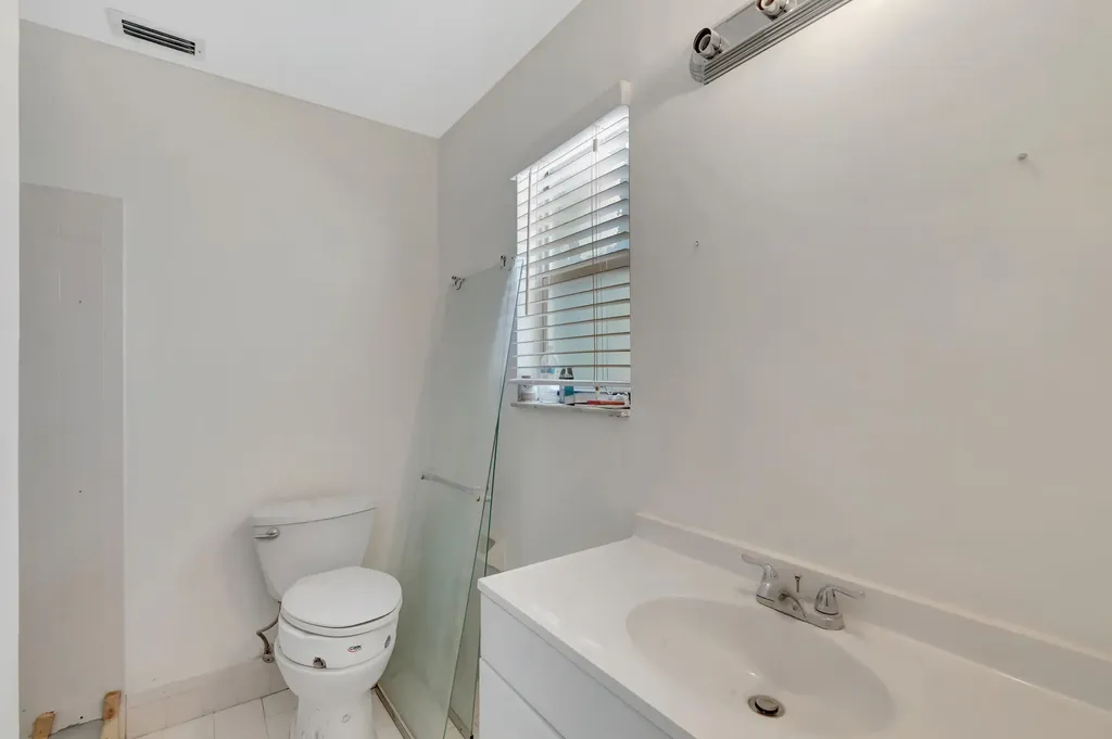 5048 Brian Boulevard Boynton Beach FL 33472