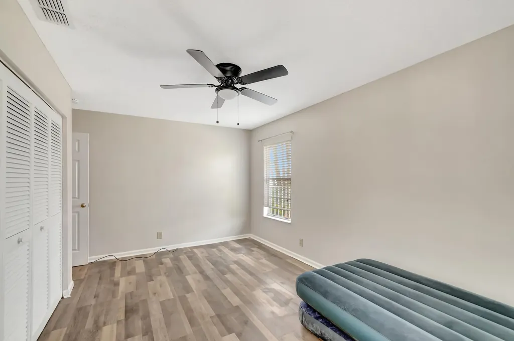 5048 Brian Boulevard Boynton Beach FL 33472