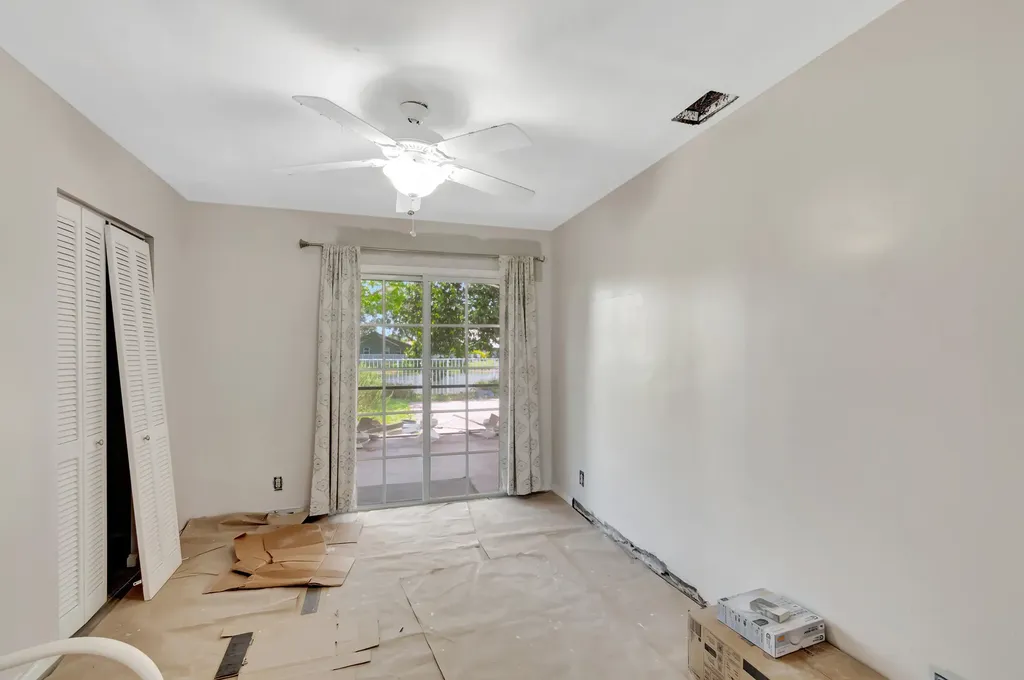 5048 Brian Boulevard Boynton Beach FL 33472