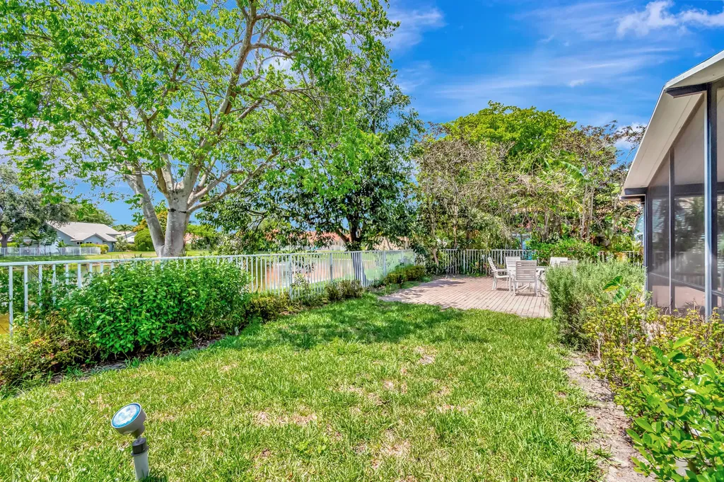 5048 Brian Boulevard Boynton Beach FL 33472