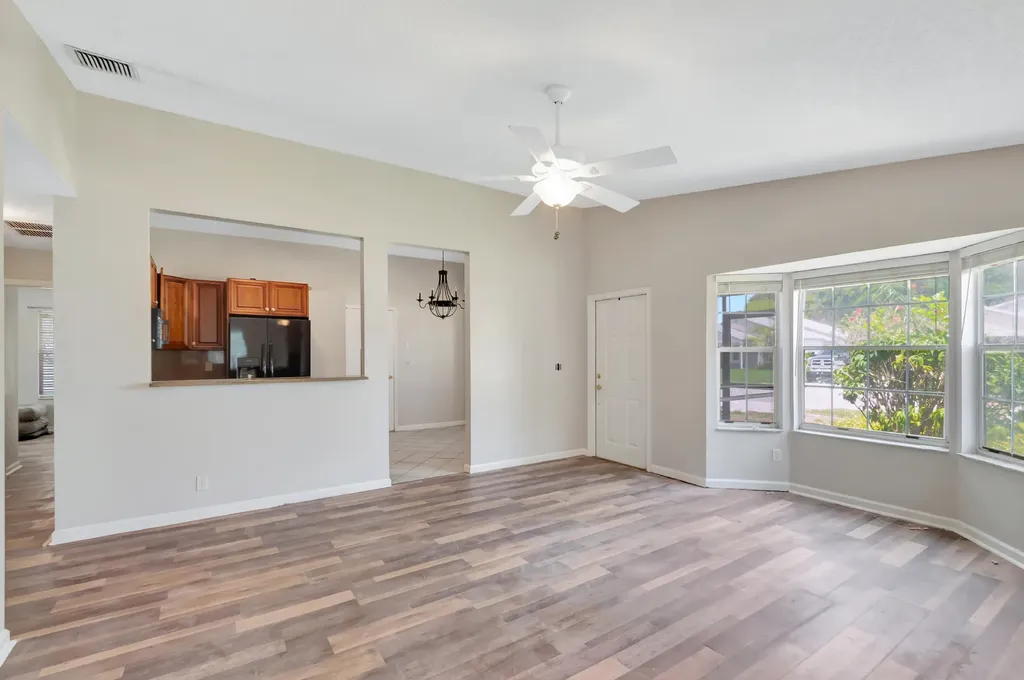 5048 Brian Boulevard Boynton Beach FL 33472