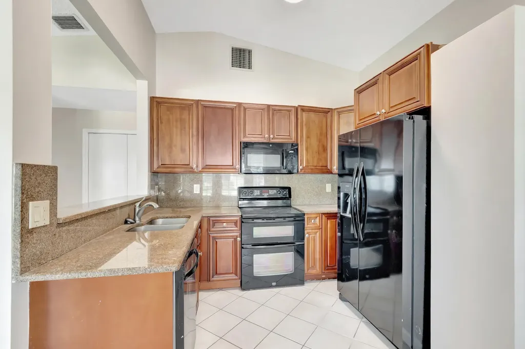 5048 Brian Boulevard Boynton Beach FL 33472