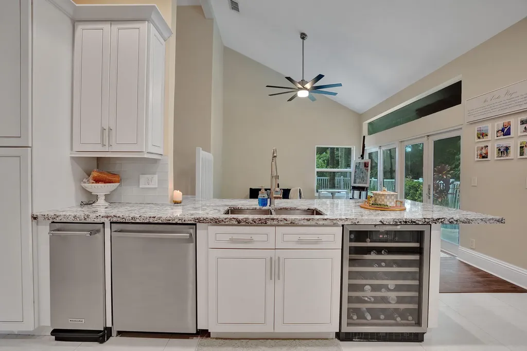 6400 NW 57th Lane Parkland FL 33067