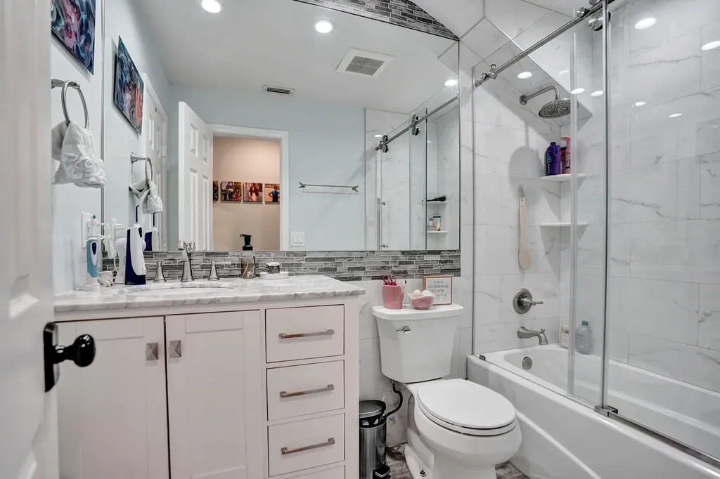 6400 NW 57th Lane Parkland FL 33067