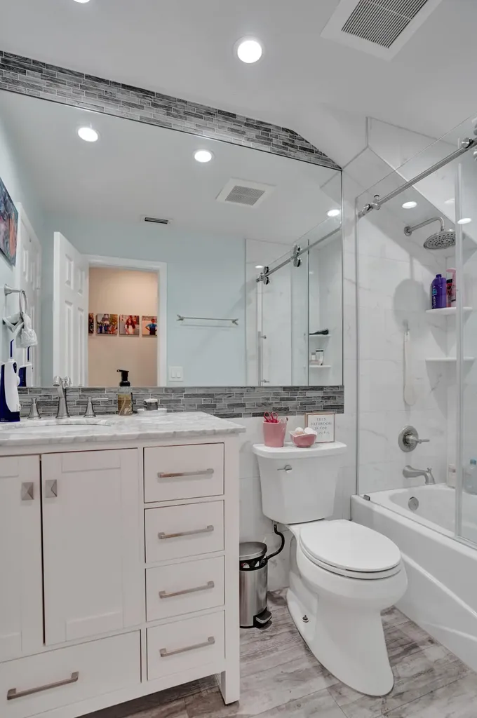 6400 NW 57th Lane Parkland FL 33067
