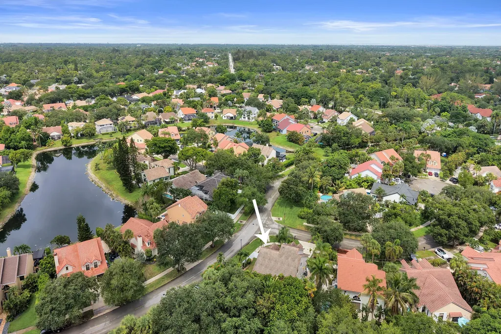 6400 NW 57th Lane Parkland FL 33067