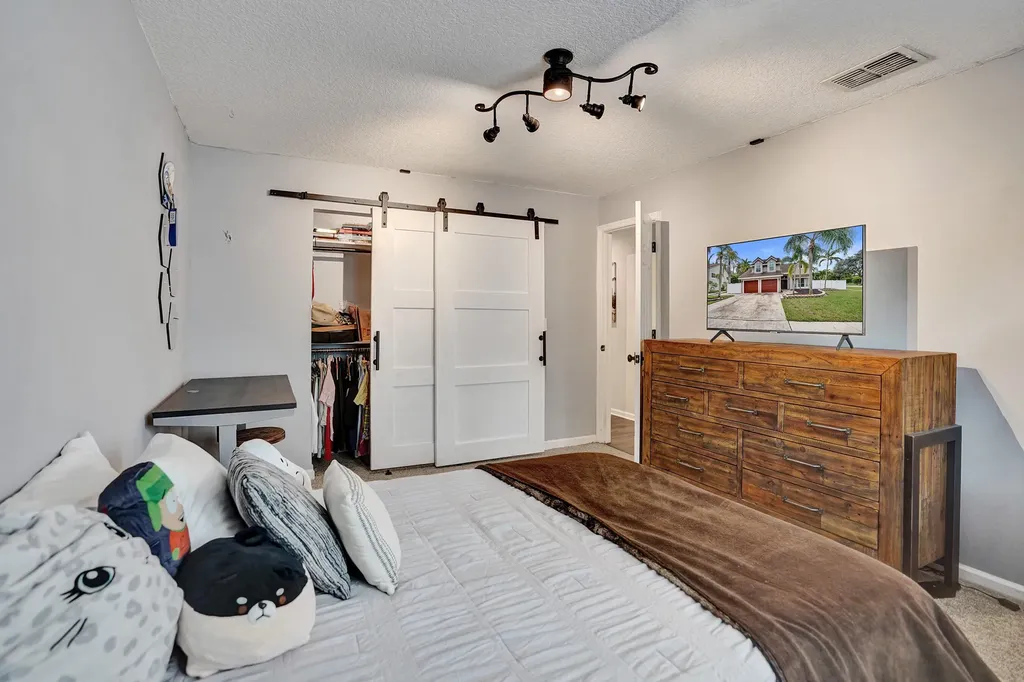 6400 NW 57th Lane Parkland FL 33067