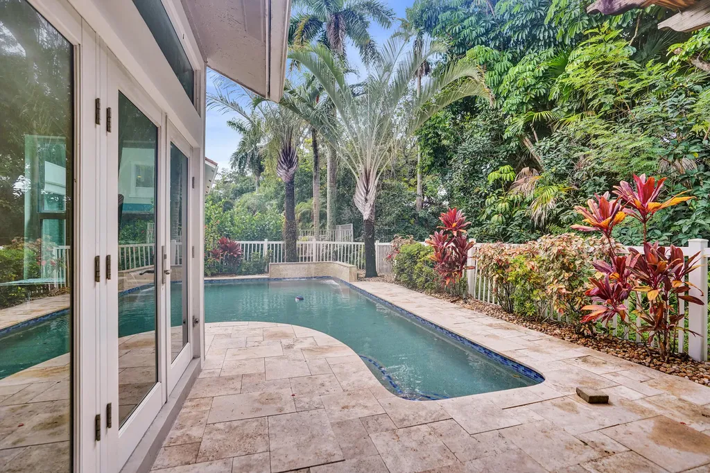 6400 NW 57th Lane Parkland FL 33067