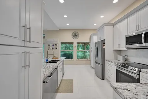 6400 NW 57th Lane Parkland FL 33067