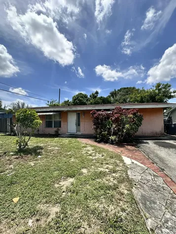 5612 Souchak Drive West Palm Beach FL 33413