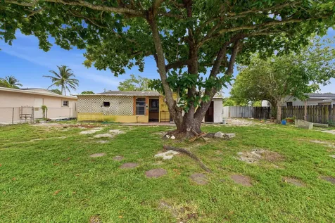 3441 NW 169th Terrace Miami Gardens FL 33056