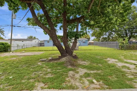 3441 NW 169th Terrace Miami Gardens FL 33056
