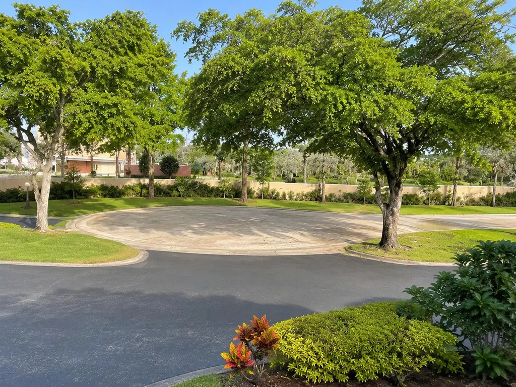 1363 NW 94th Way Coral Springs FL 33071