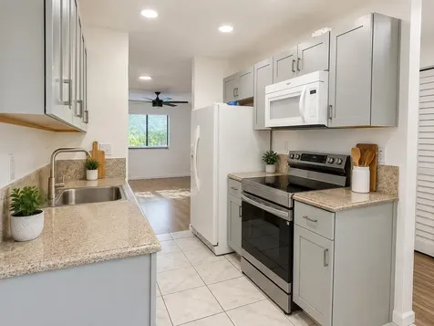 1363 NW 94th Way Coral Springs FL 33071
