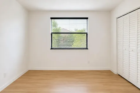 1363 NW 94th Way Coral Springs FL 33071