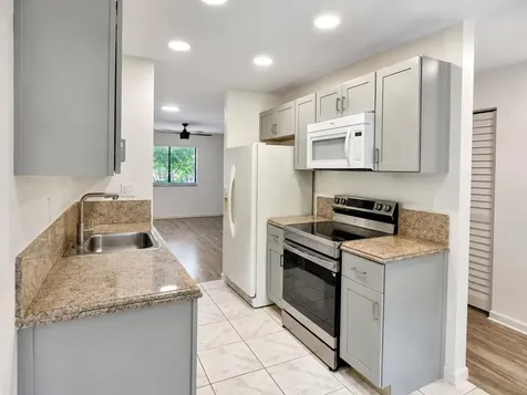 1363 NW 94th Way Coral Springs FL 33071