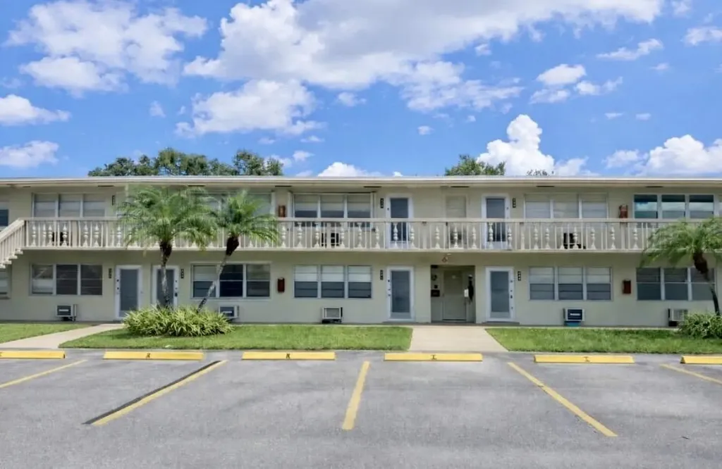155 Sussex H West Palm Beach FL 33417