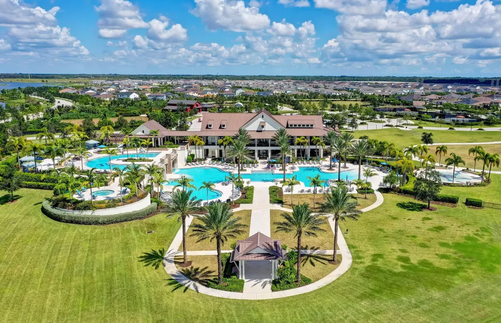1689 Wandering Willow Way Loxahatchee FL 33470