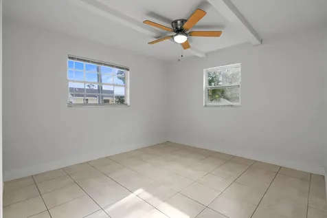 8401 SE Sunset Street Hobe Sound FL 33455