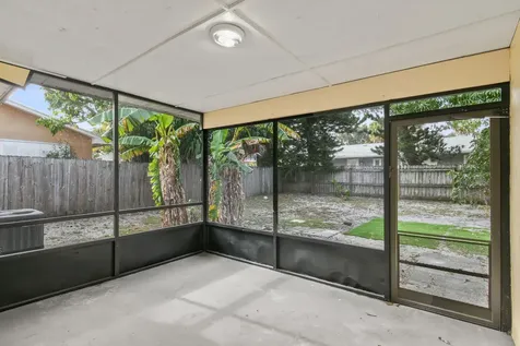 8401 SE Sunset Street Hobe Sound FL 33455