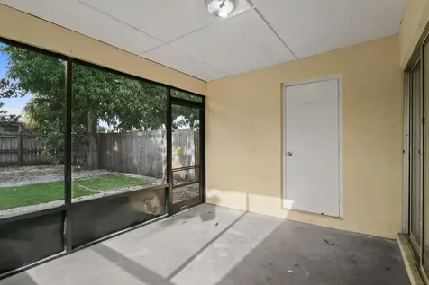 8401 SE Sunset Street Hobe Sound FL 33455