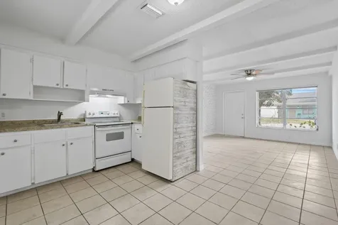 8401 SE Sunset Street Hobe Sound FL 33455