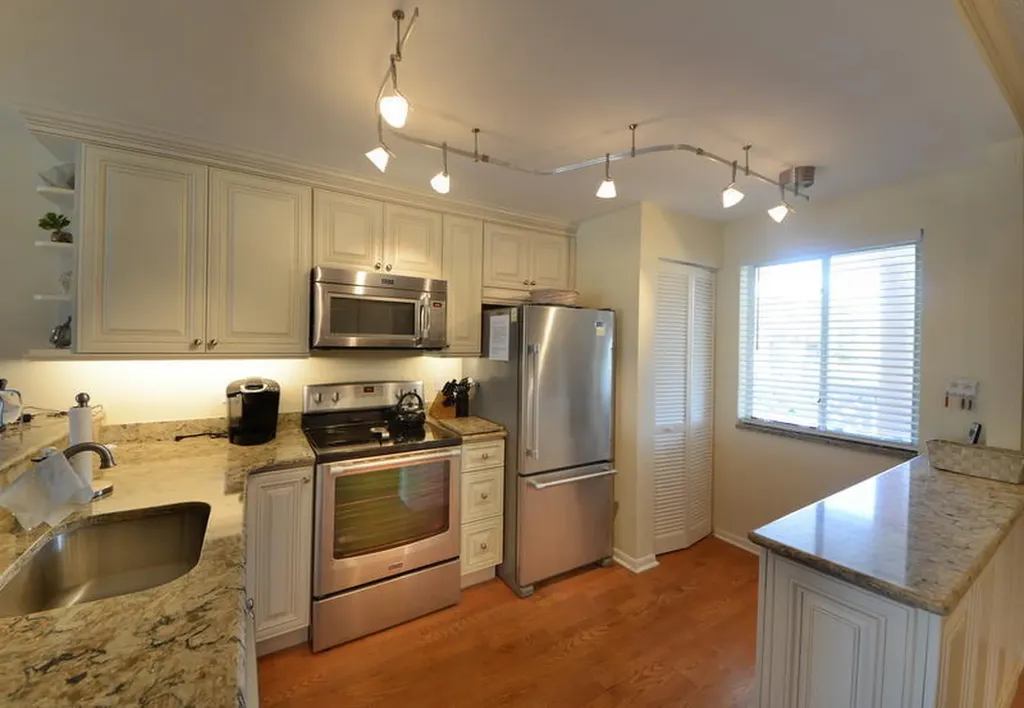 353 S Us Highway 1 Jupiter FL 33477