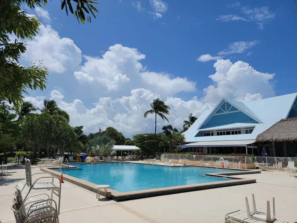 353 S Us Highway 1 Jupiter FL 33477