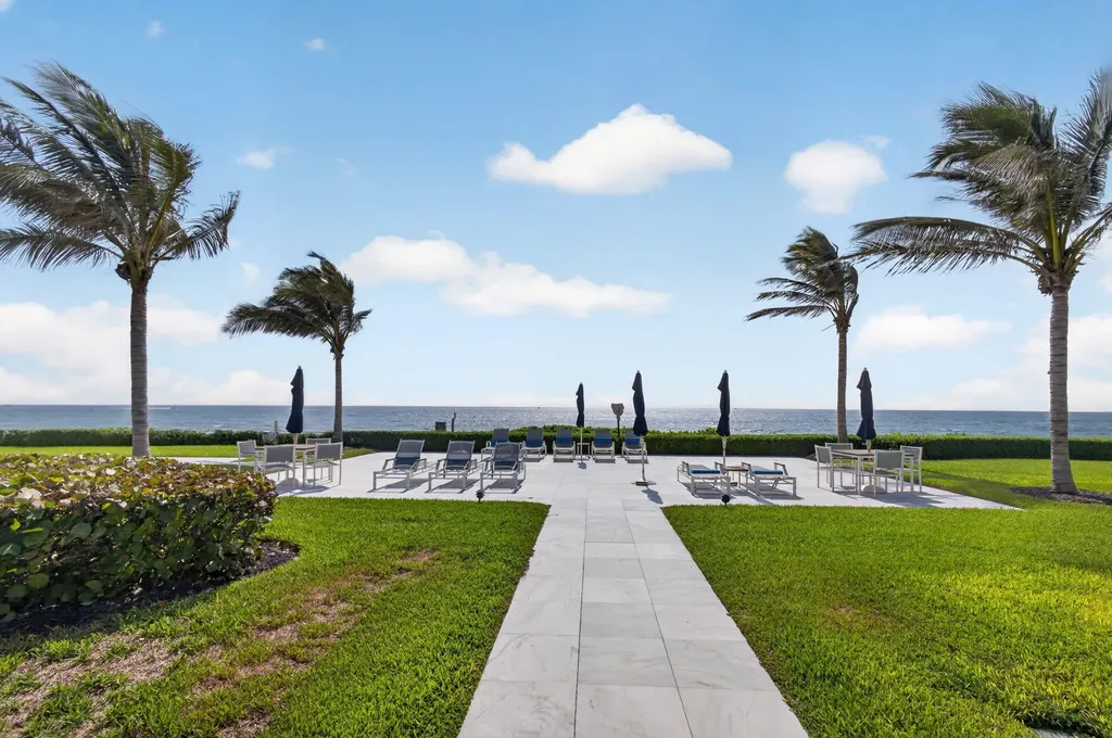 3140 S Ocean Boulevard Palm Beach FL 33480