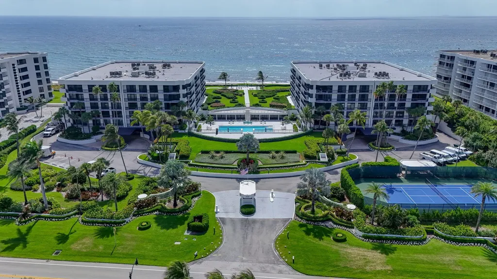 3140 S Ocean Boulevard Palm Beach FL 33480