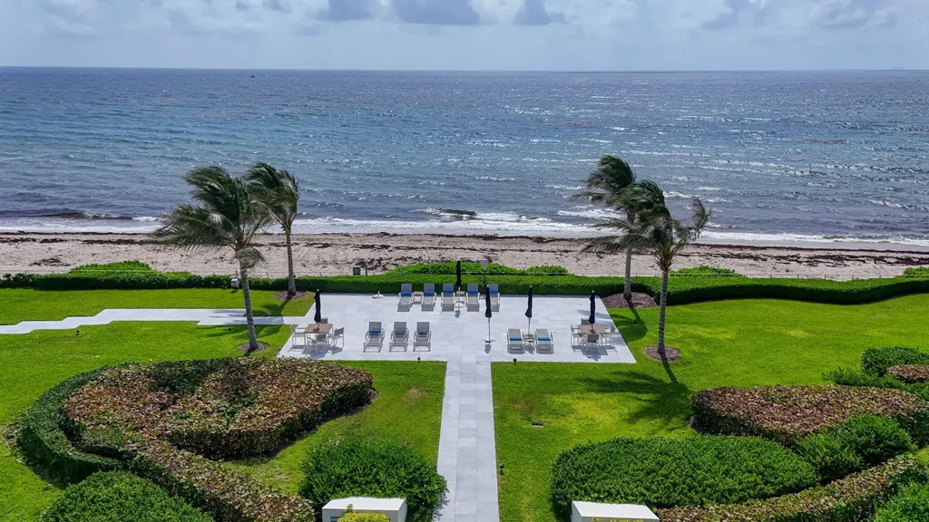 3140 S Ocean Boulevard Palm Beach FL 33480