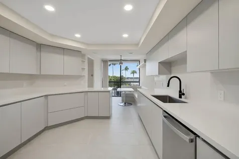 3140 S Ocean Boulevard Palm Beach FL 33480
