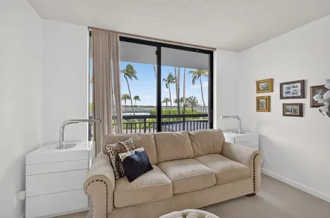 3140 S Ocean Boulevard Palm Beach FL 33480